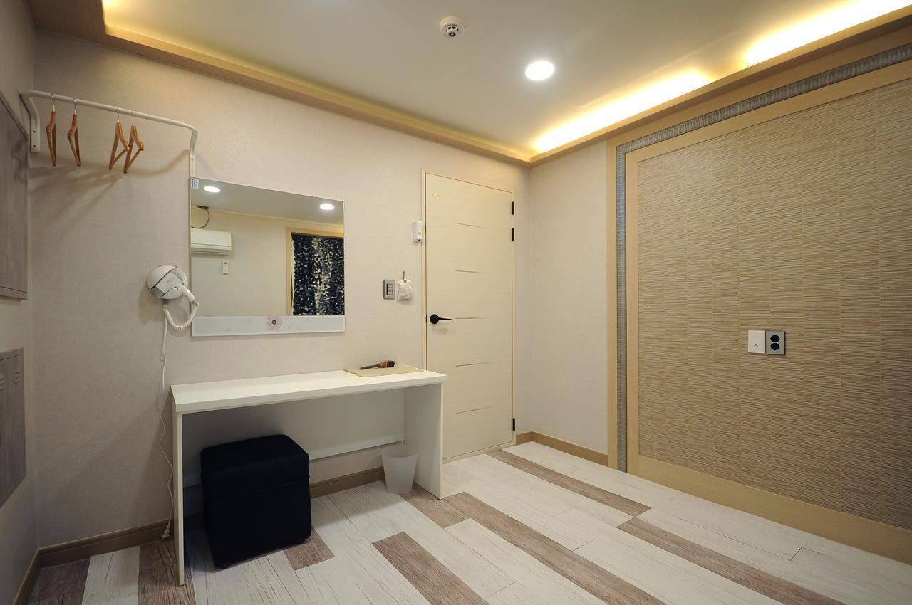 Family Hotel Bnb Busan Exterior foto