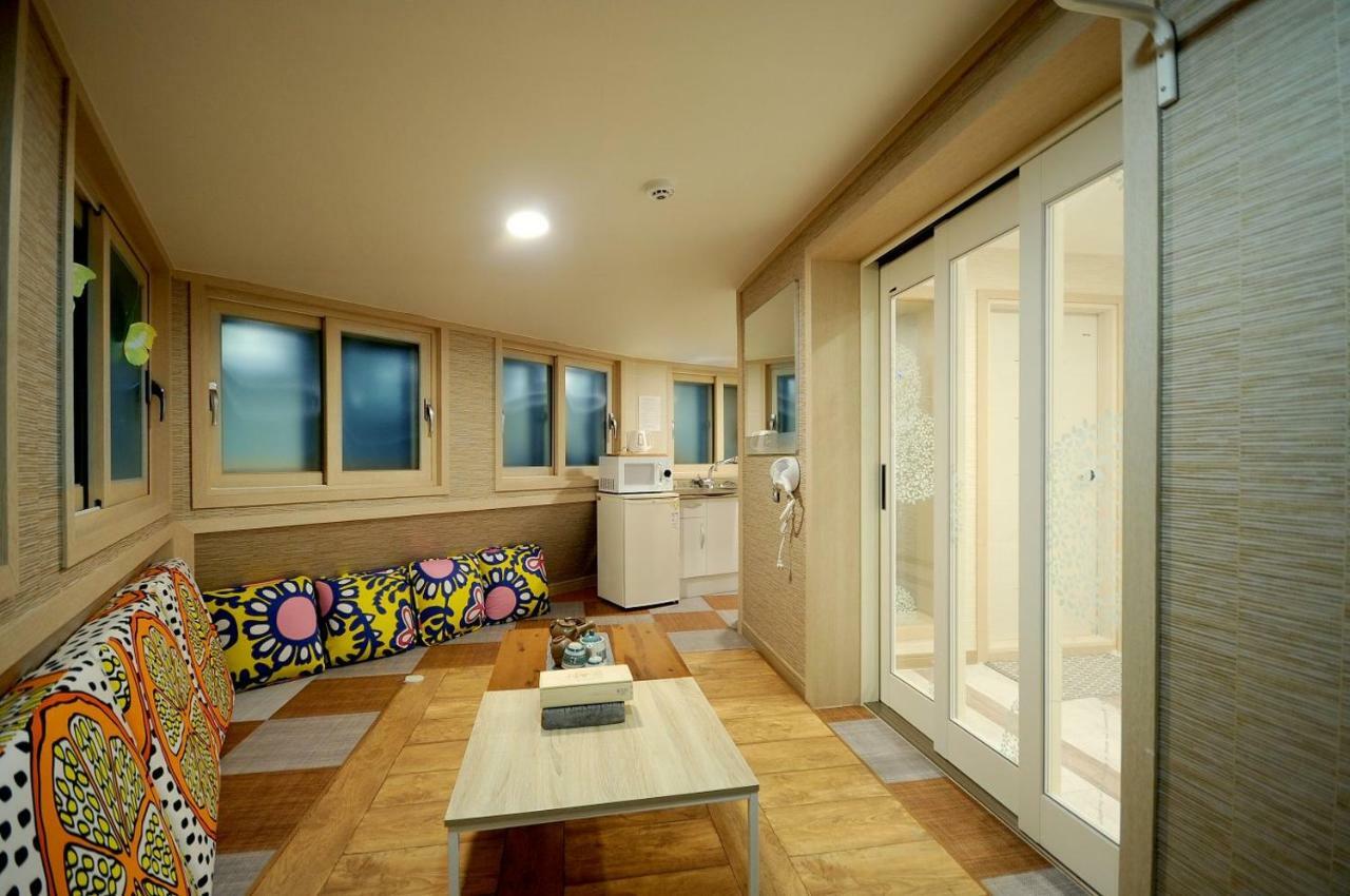 Family Hotel Bnb Busan Exterior foto